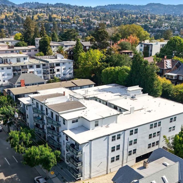 Mariposa aerial 7 1080