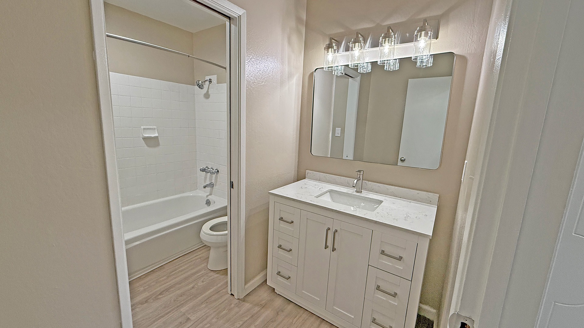 Mariposa oakland unit 312 bathroom