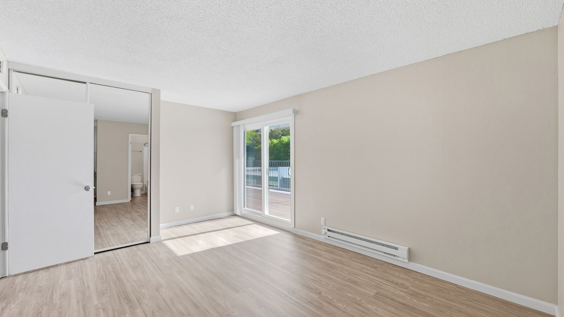 Mariposa Unit402 bedroom3