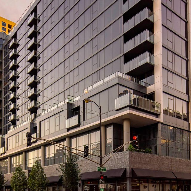 Marlowe chicago exterior building view