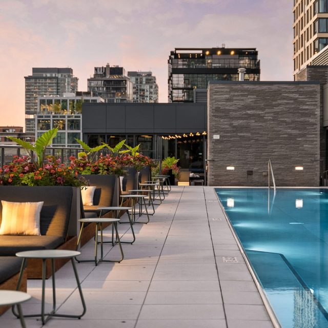 Marlowe north river pool sunset view10