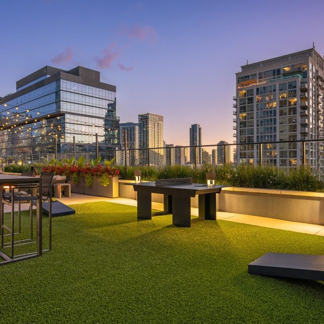 Marlowe north river rooftop games