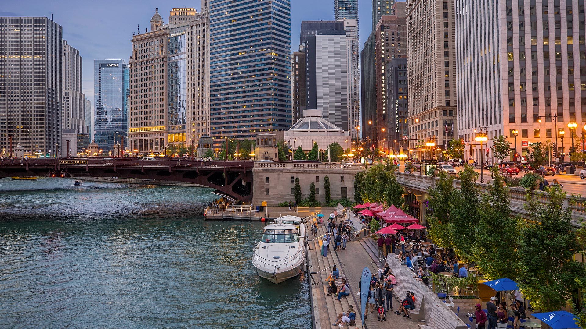 Marlowe chicago neighborhood river view 3
