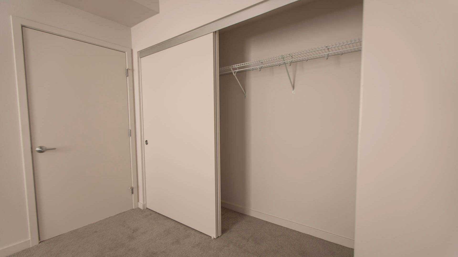 Mira plan C closet view 1