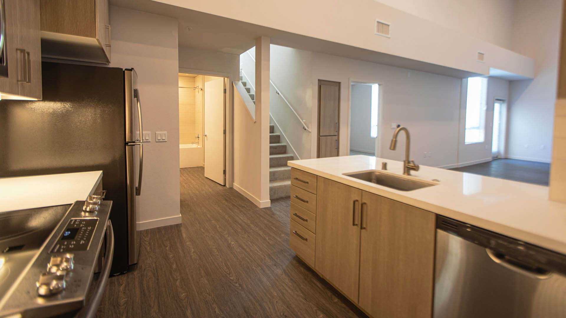 Mira plan H Loft kitchen view 1
