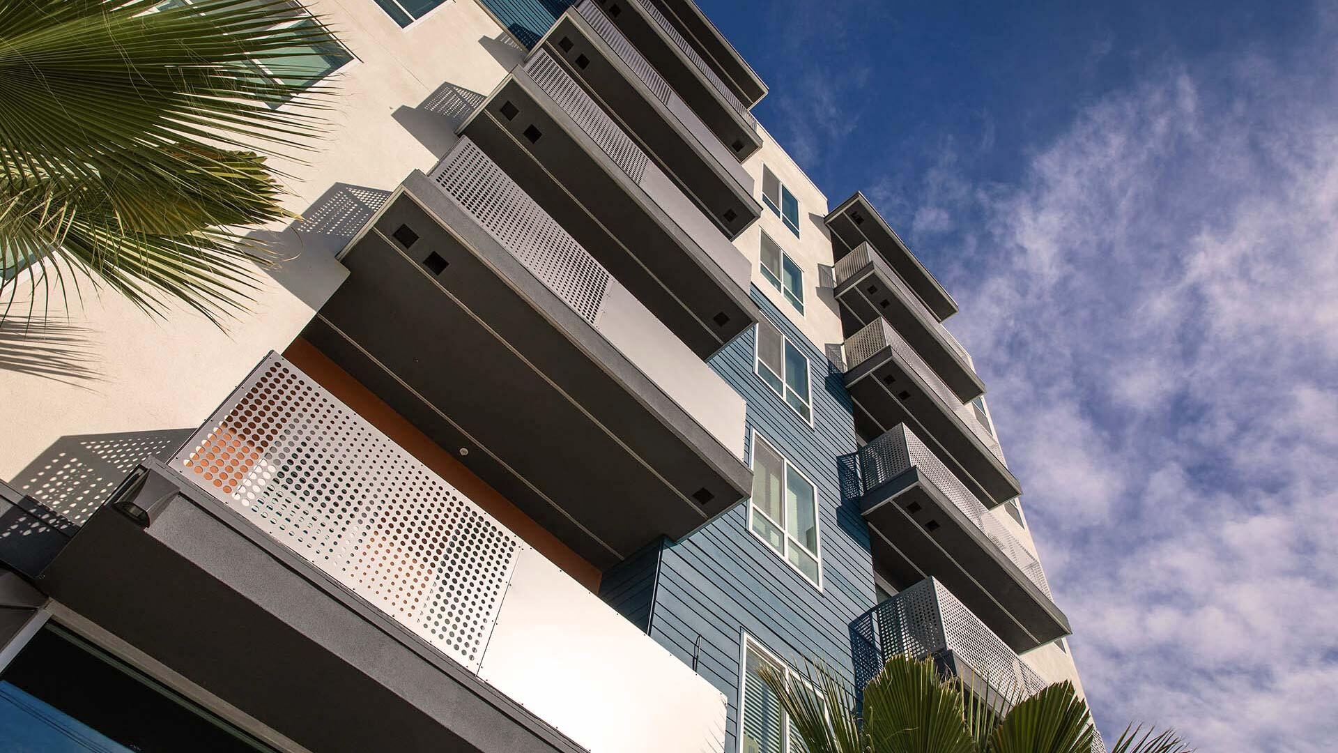 Mira apartments exterior 1