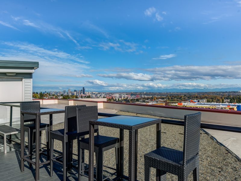 Mural rooftop deck