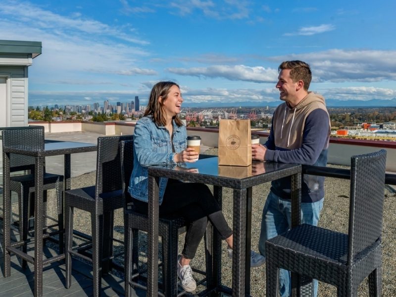 Mural rooftop friends