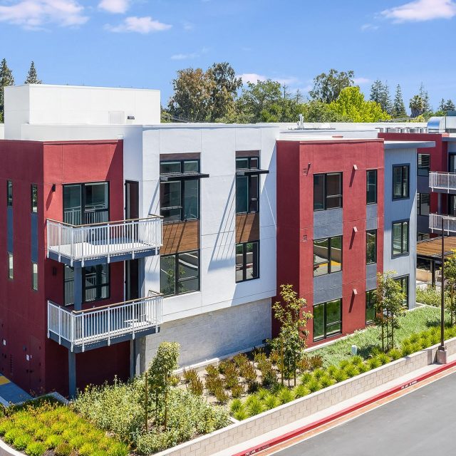 Realm exterior view3