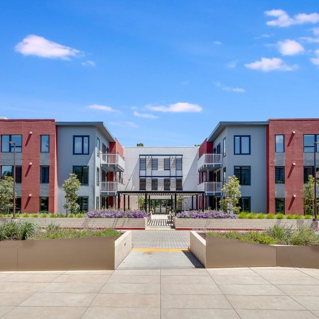Realm exterior view9