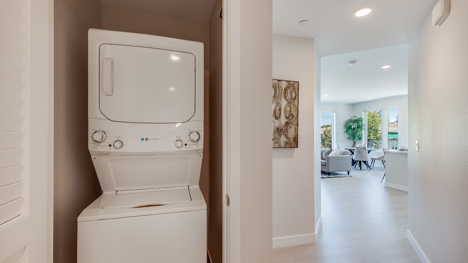 Realm model laundry
