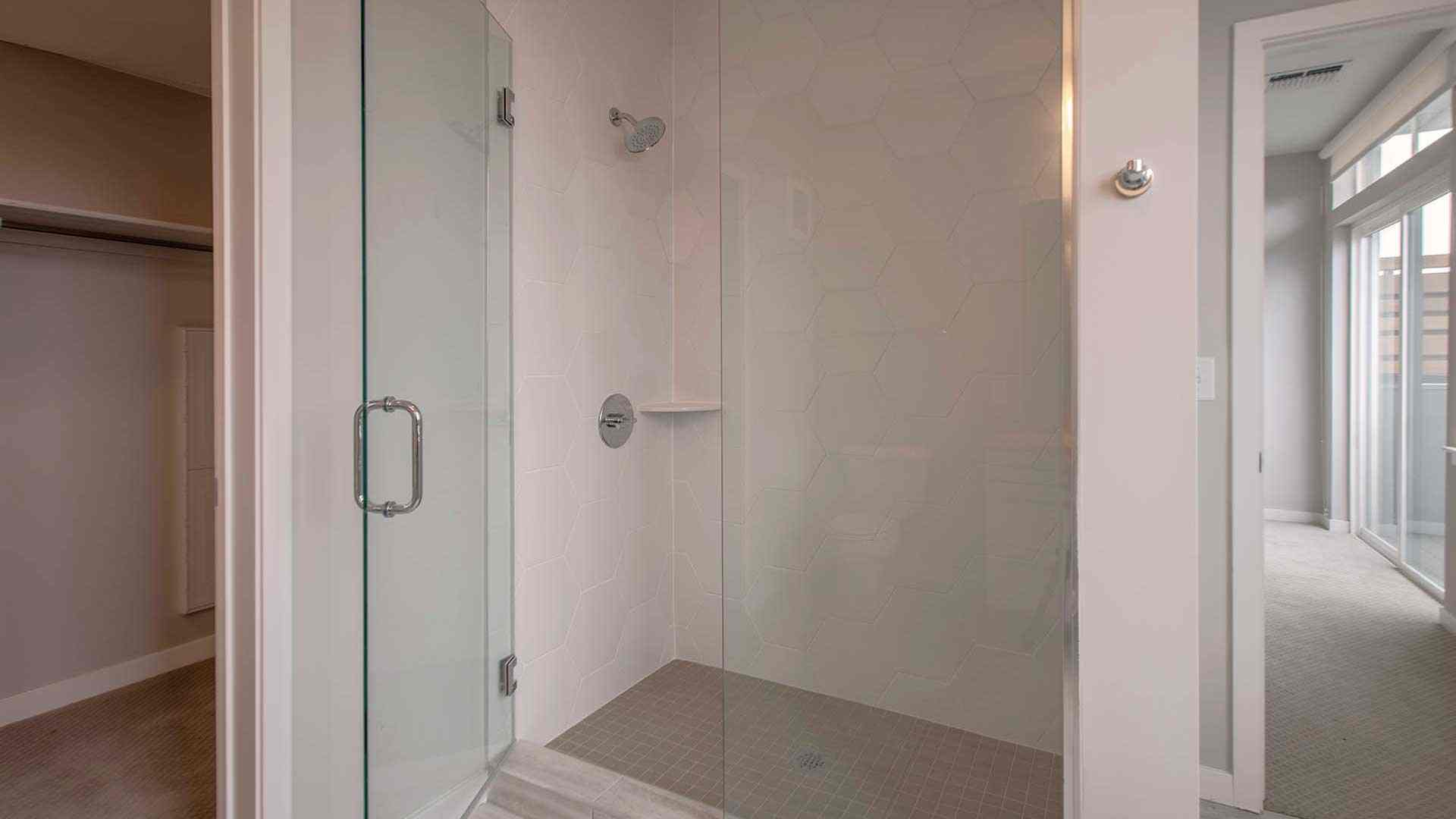 Reve apartments a8 bathroom view 2