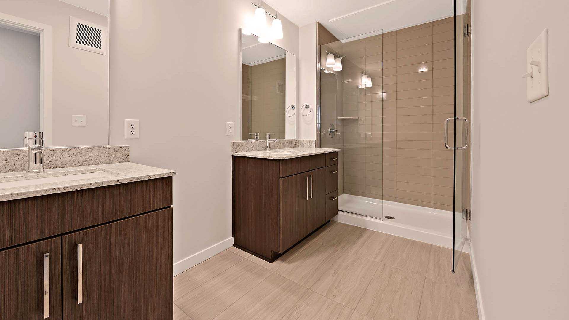 Reve apartments th1 bathroom view 1