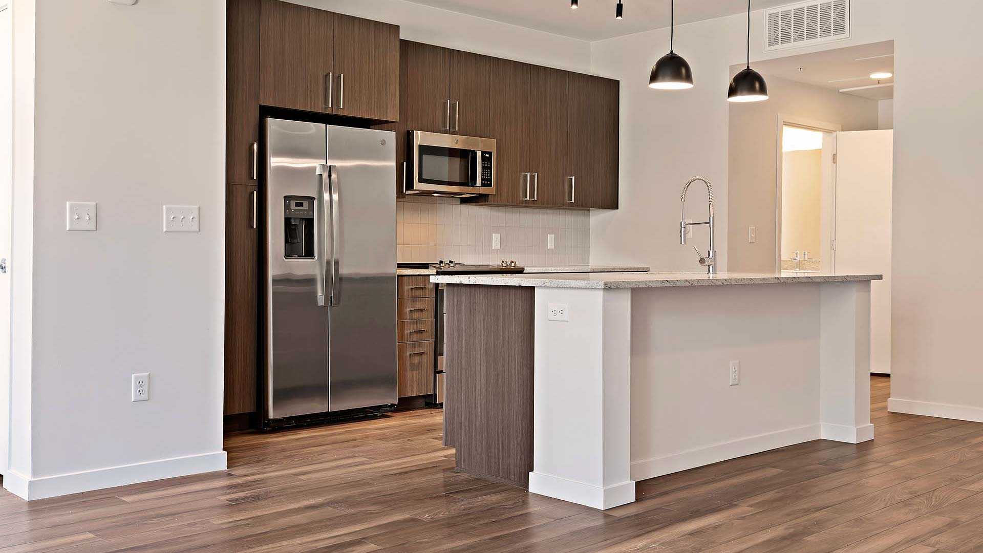 Reve apartments th1 kitchen warm decor view 1