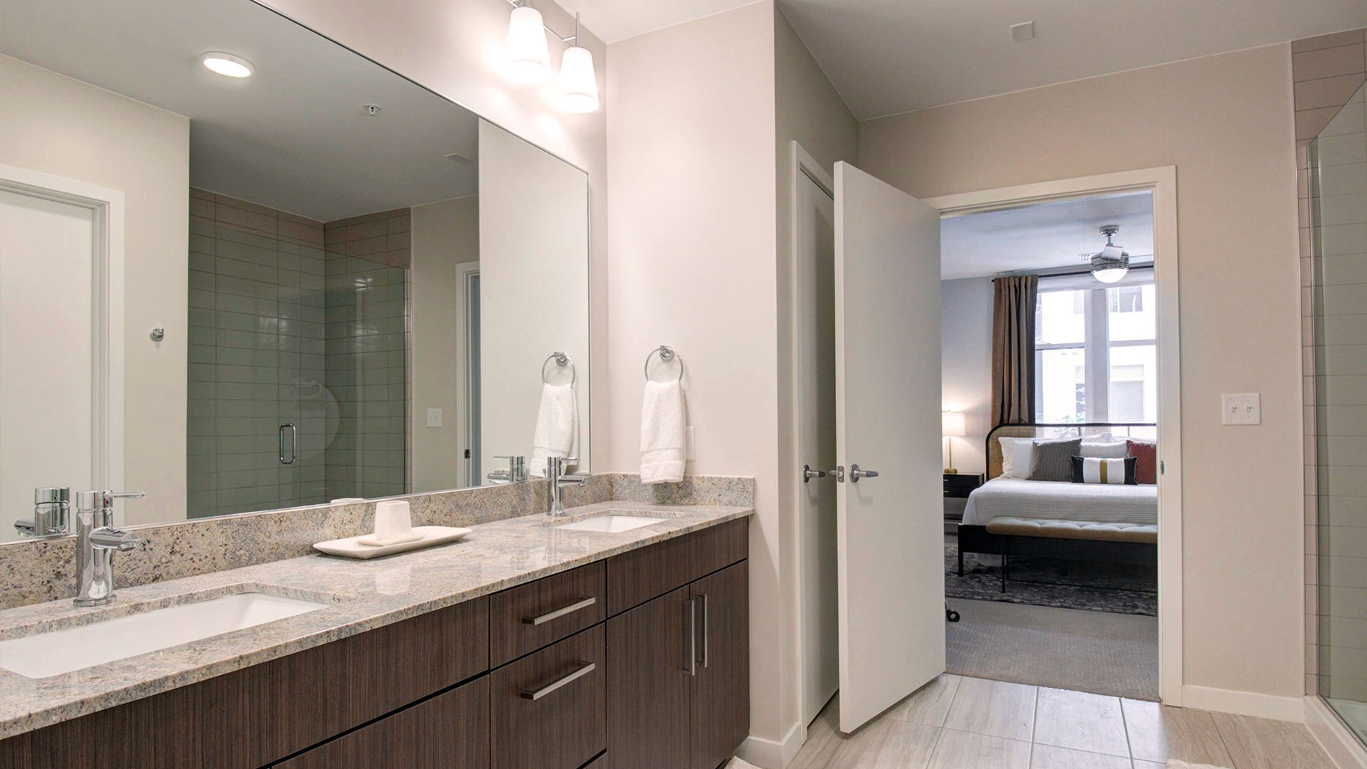 Reve Boulder TH2 F Bathroom View3