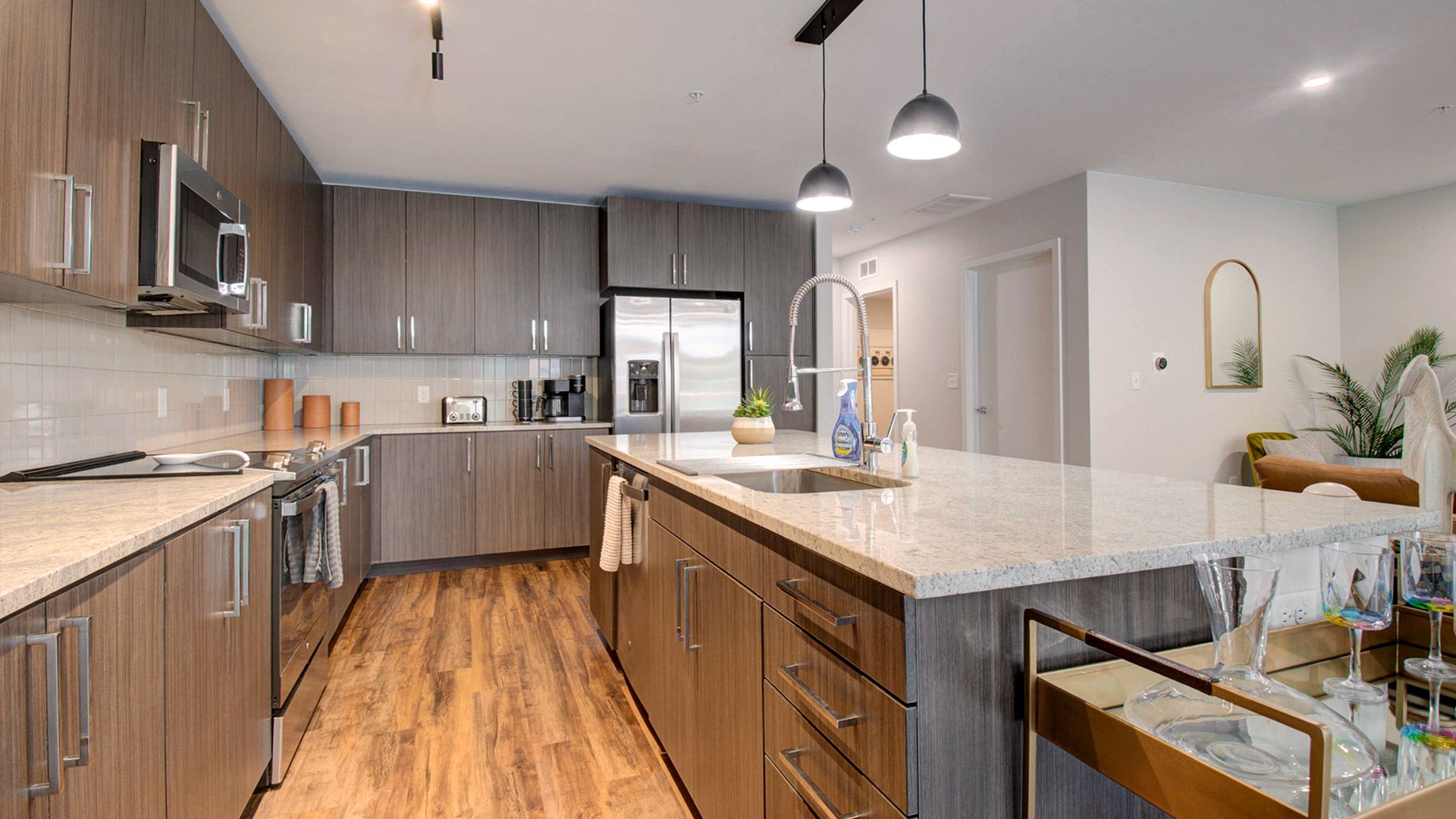 Reve Boulder TH2 F Kitchen View1