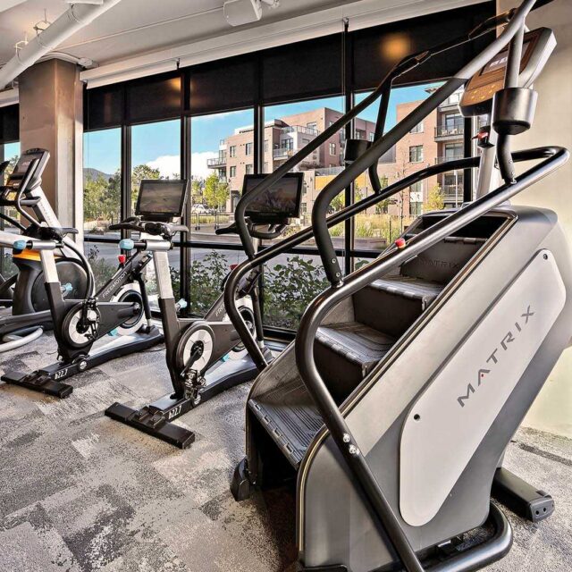 Reve amenities fitness center view 2