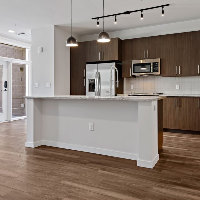 A5 - 1 Bedroom (Warm) - 895 sq ft