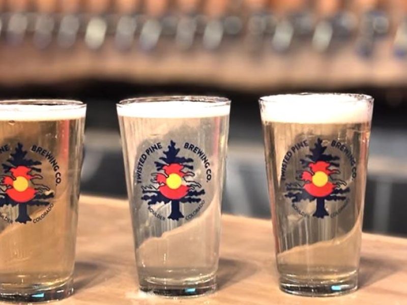 0425 Reve neighbor Twisted Pine Brewery