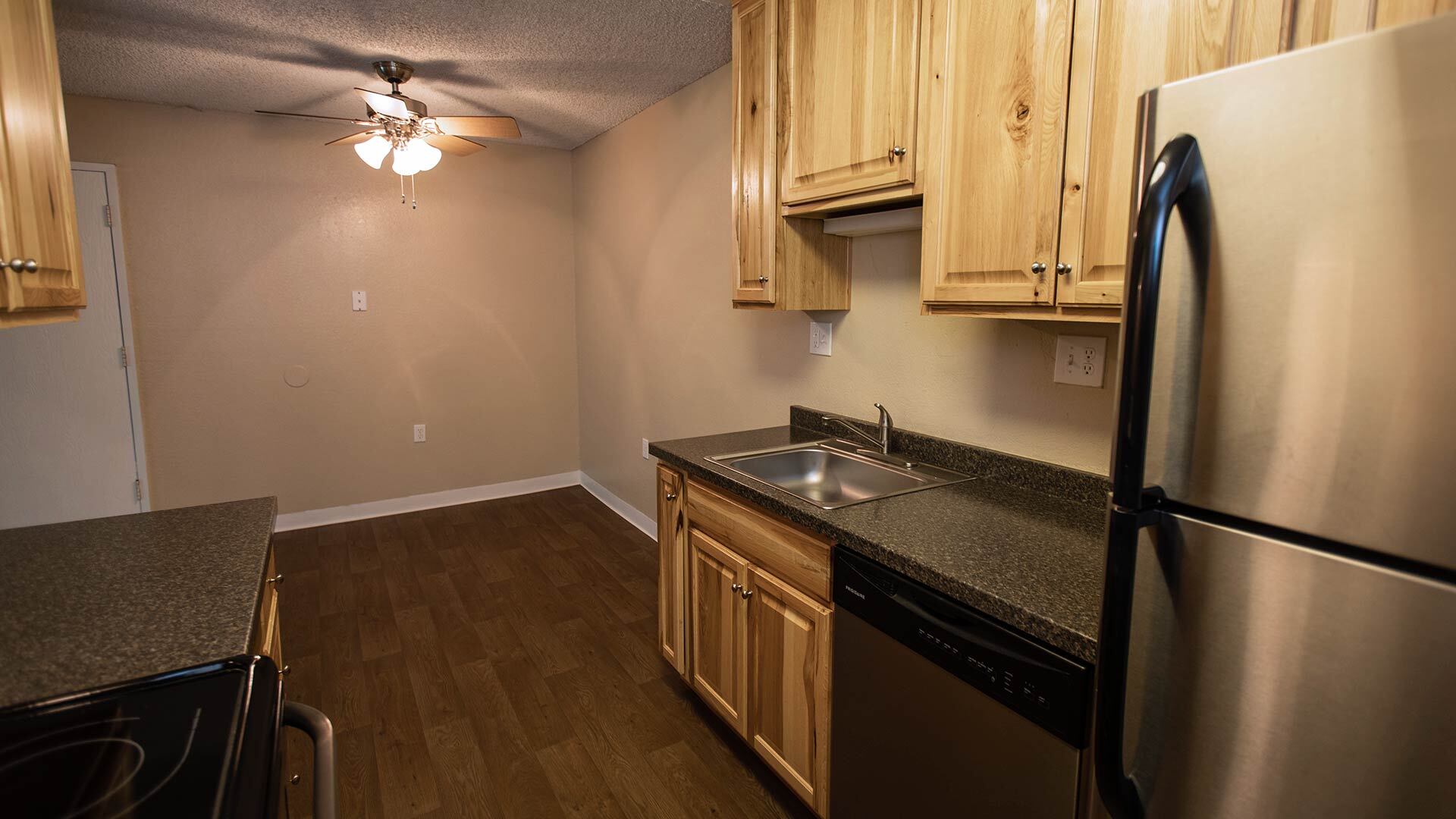 Sierra vista diamond peak kitchen view 2