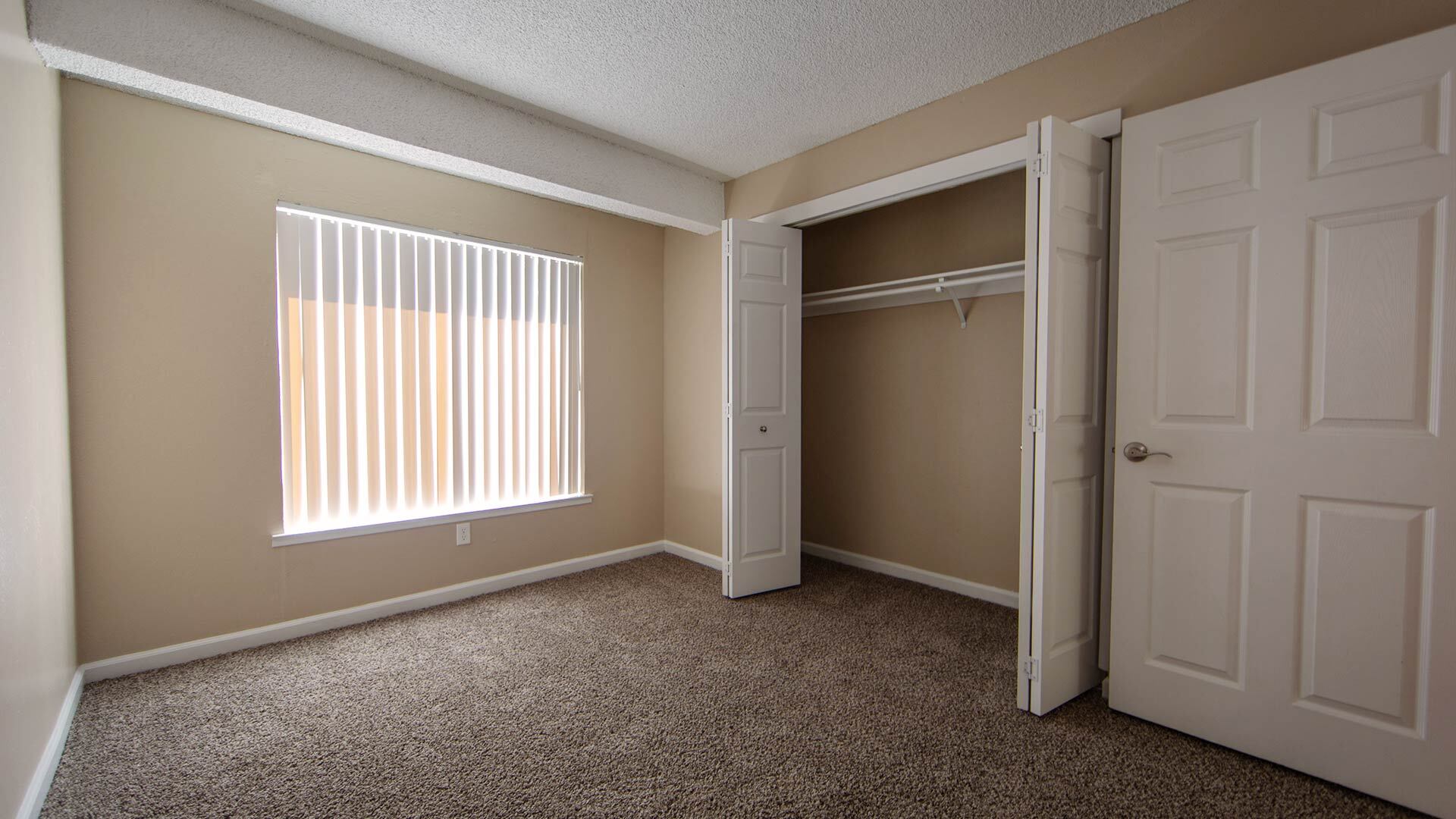 Sierra vista northstar closet view 2