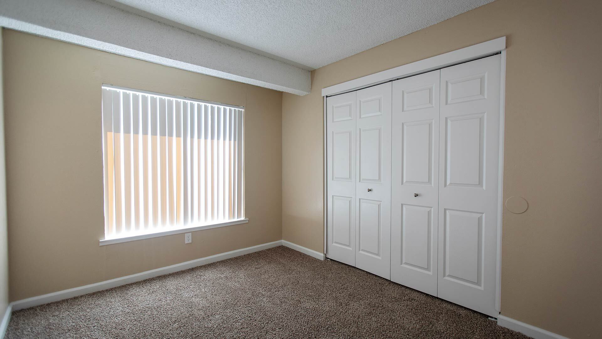 Sierra vista northstar closet view 4