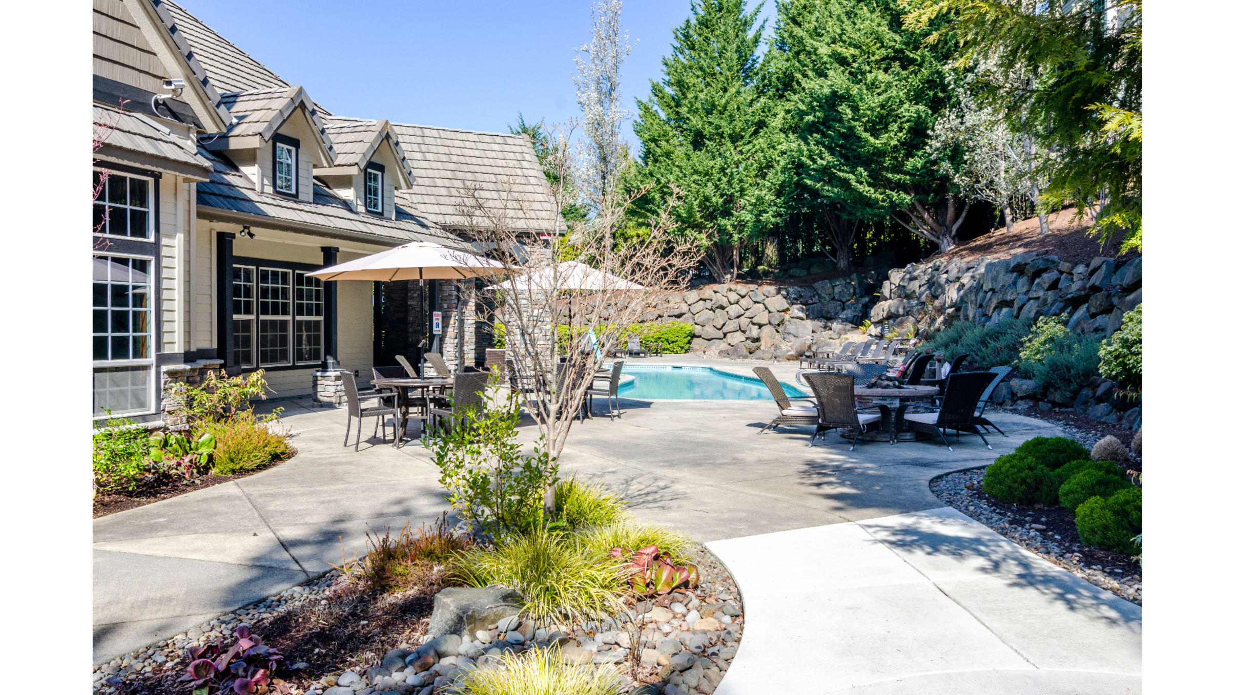summerlinn-pool-deck