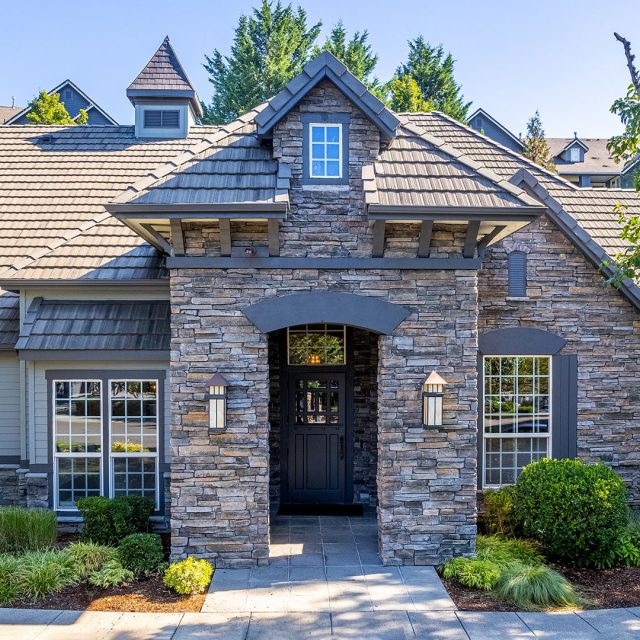 Summerlinn exterior view4