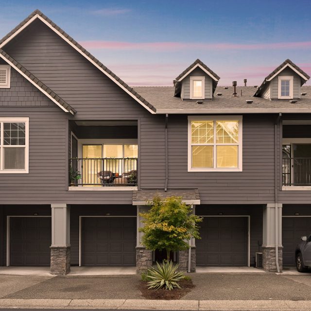 Summerlinn west linn exterior 3