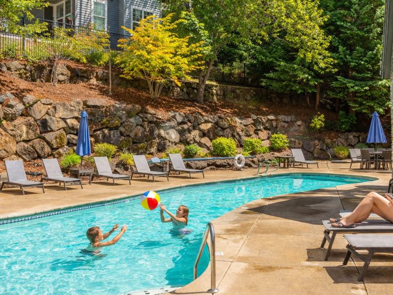 Summerlinn pool ai