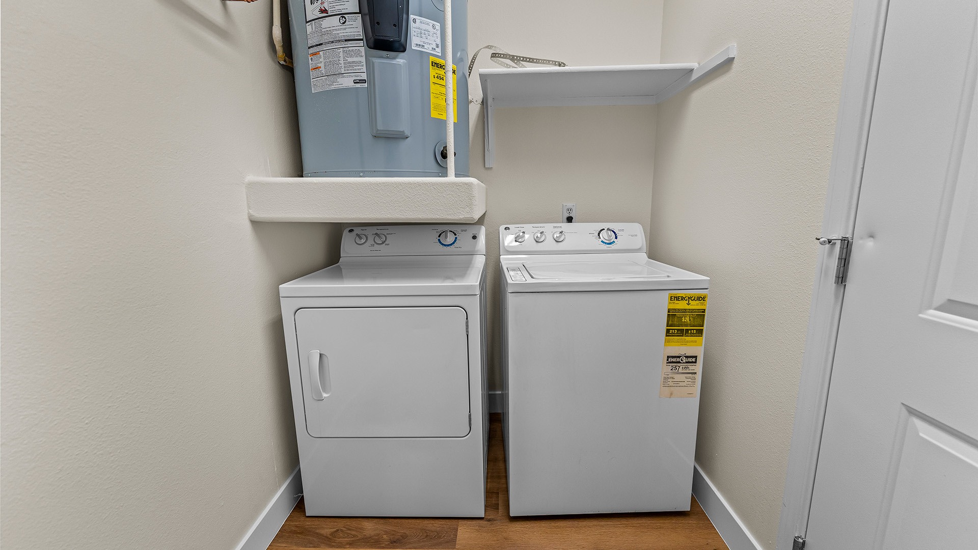 Summerlinn west linn unit 105 elevated washer dryer