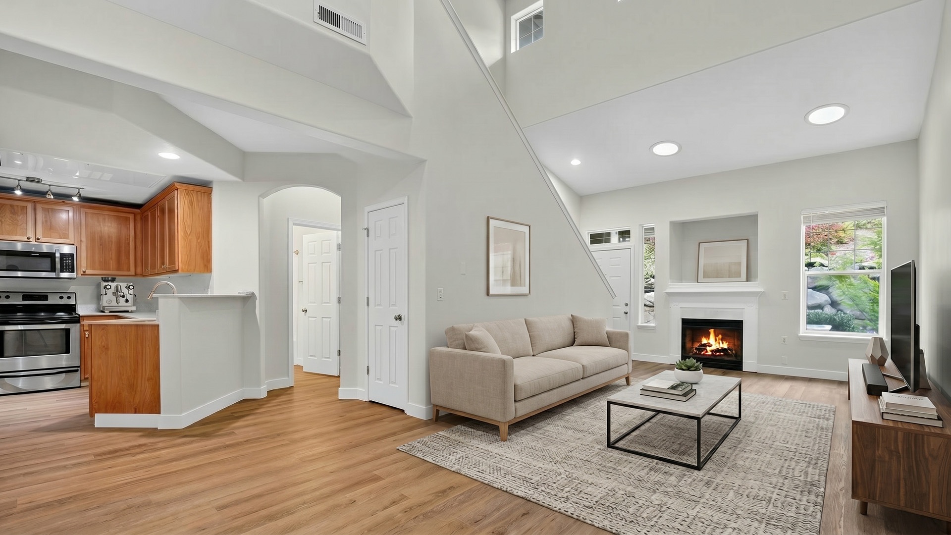 Summerlinn 1220 Furnished Living Room View1