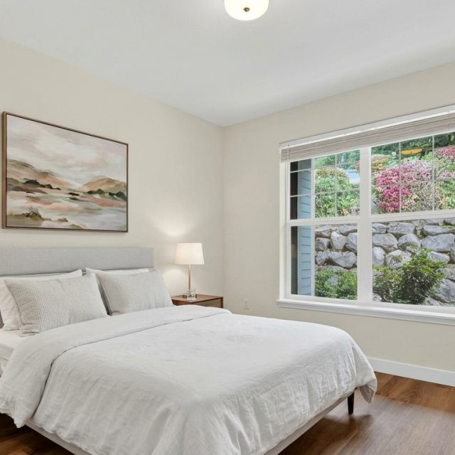 Summerlinn 1220 Furnished Bedroom2