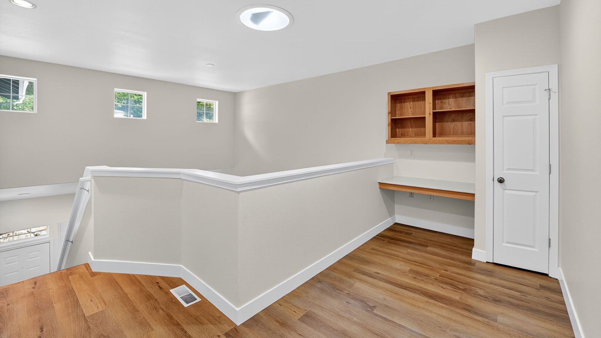 Summerlinn 1220 office nook