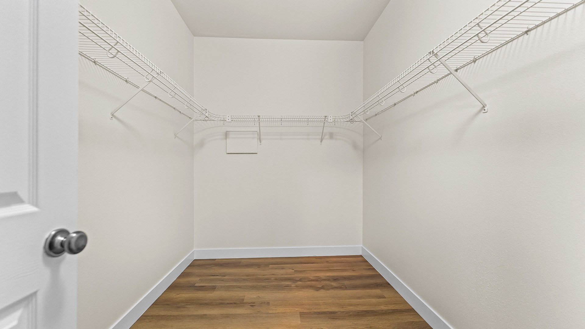 Summerlinn west linn unit 1395 elevated closet