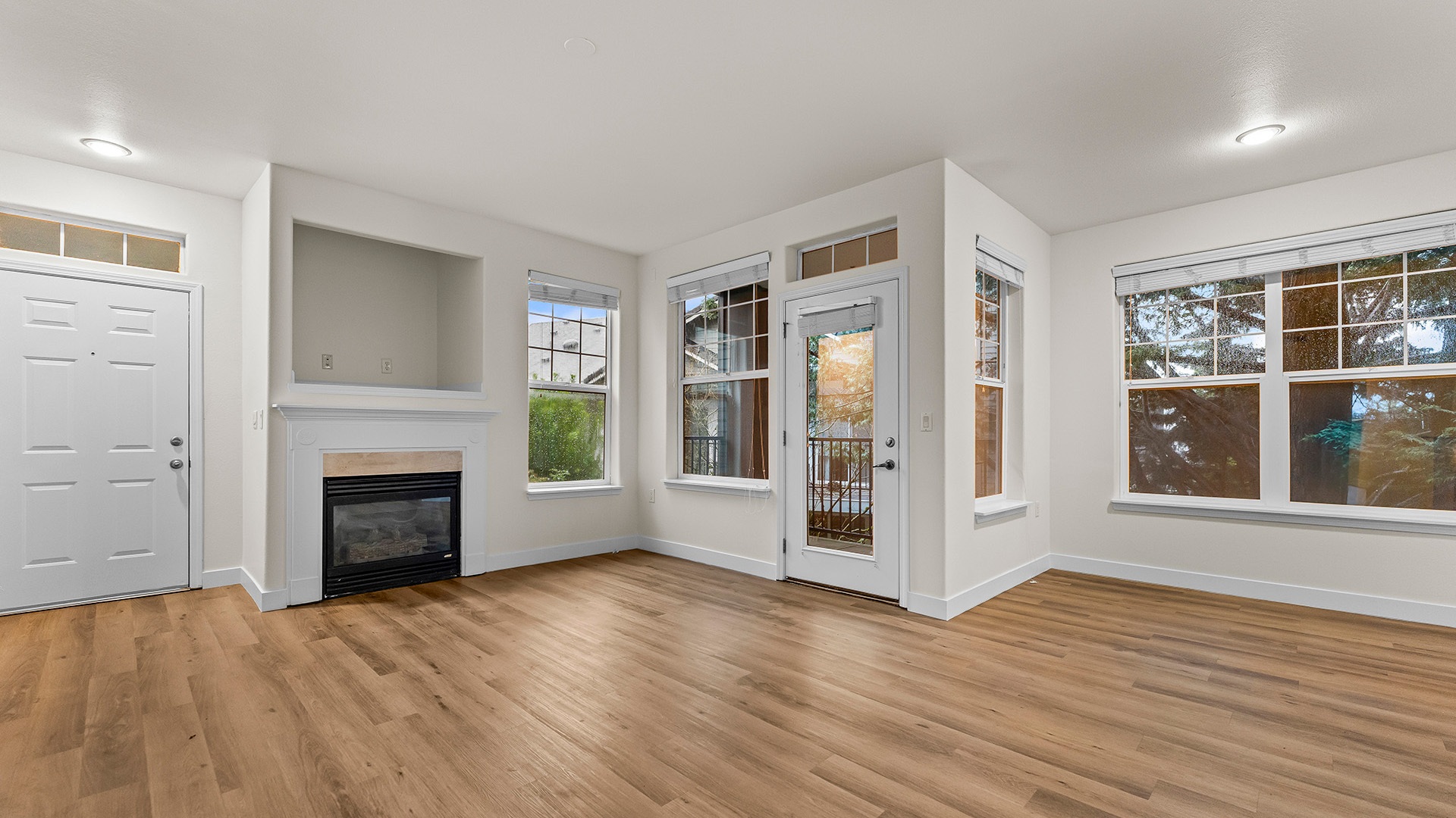 Summerlinn west linn unit 1395 elevated  living room