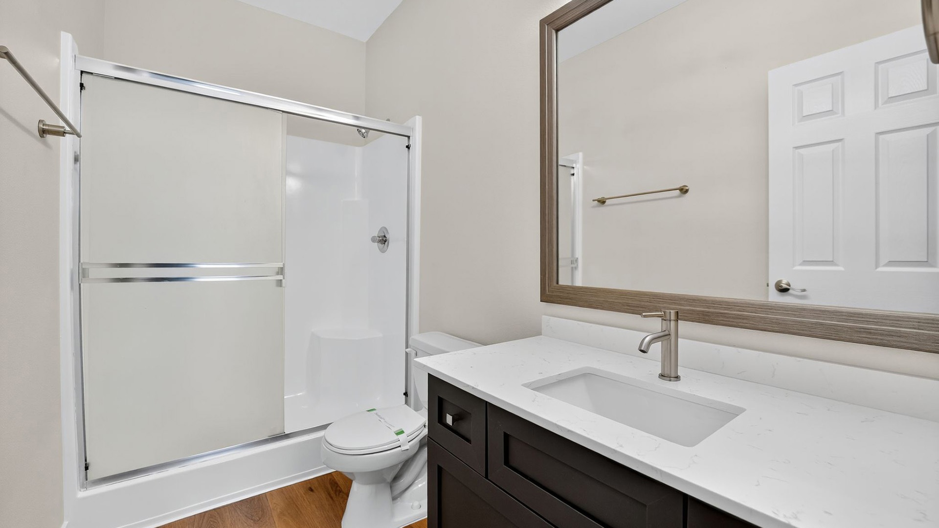 Summerlinn 1430 bathroom2