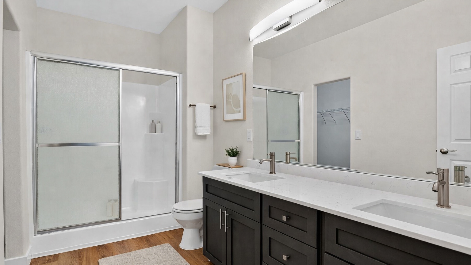 Summerlinn 1480 Furnished Bathroom1