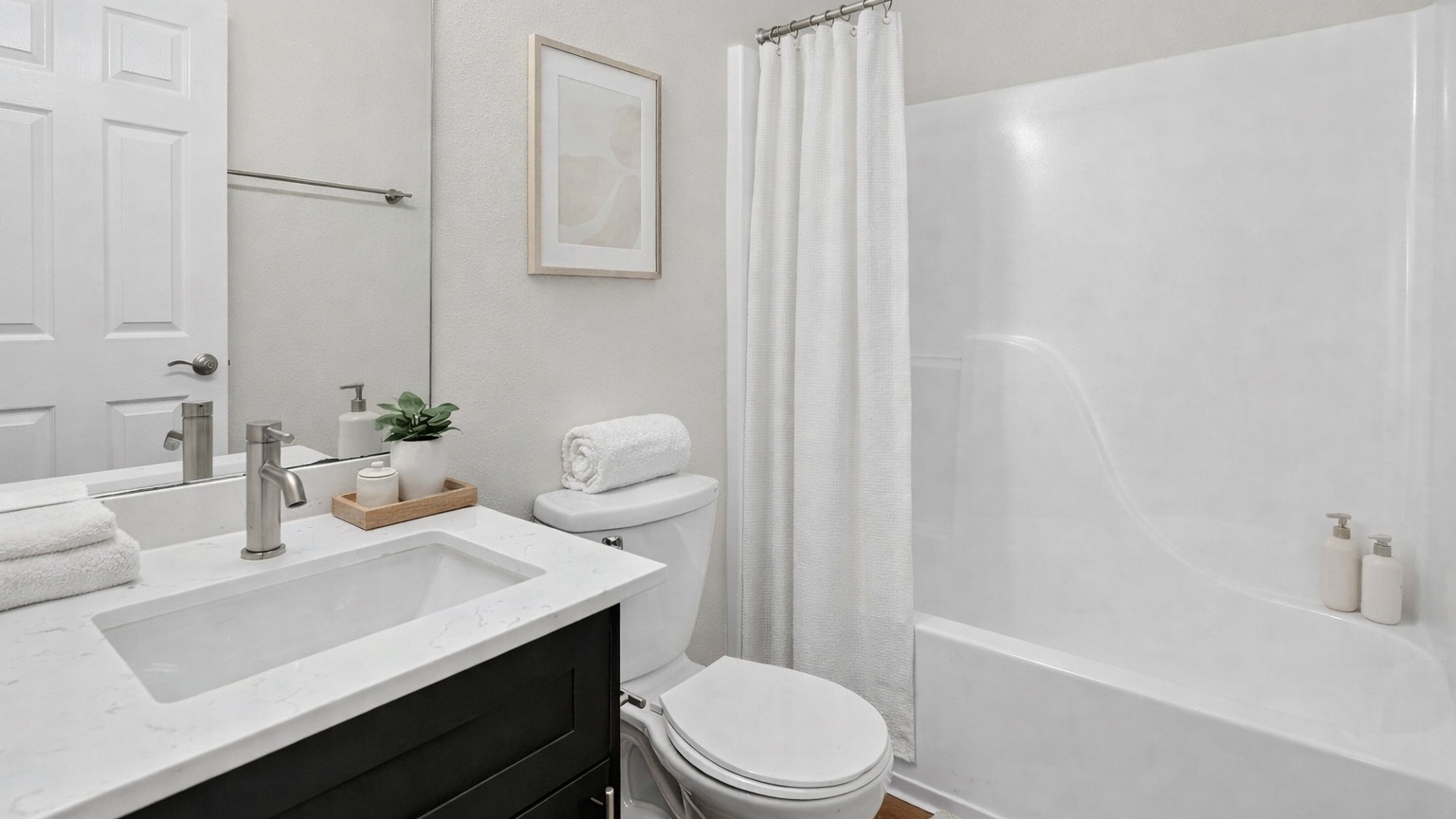 Summerlinn 1480 Furnished Bathroom2