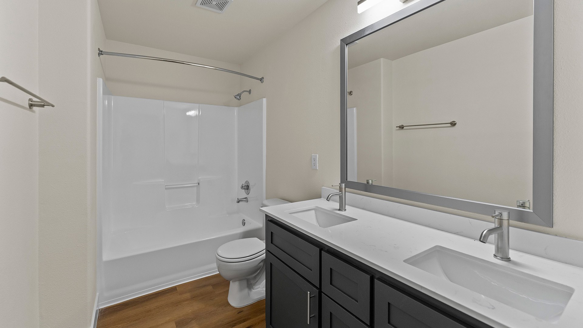 Summerlinn west linn unit 305 modern bathroom1
