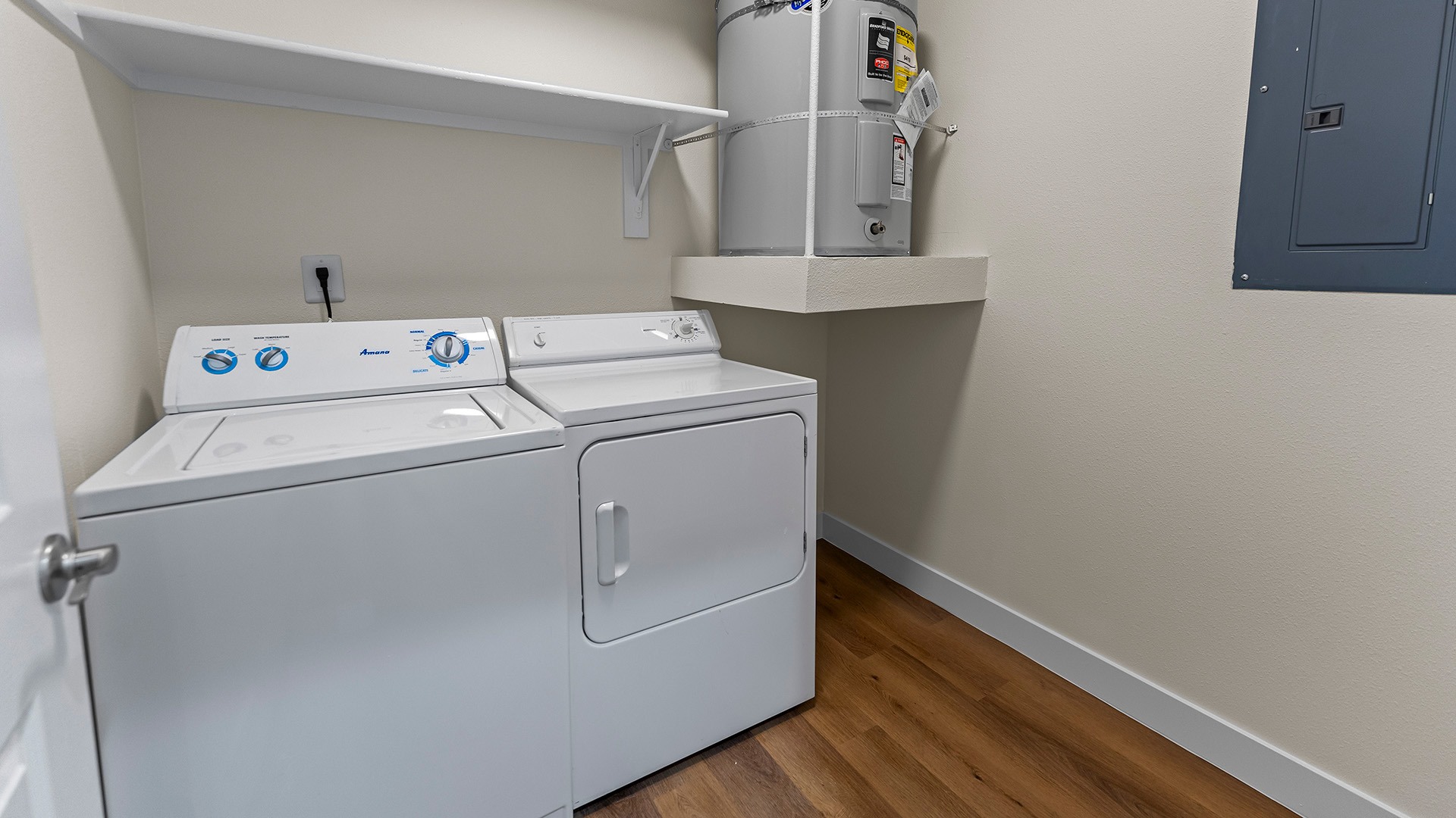 Summerlinn west linn unit 305 modern washer dryer