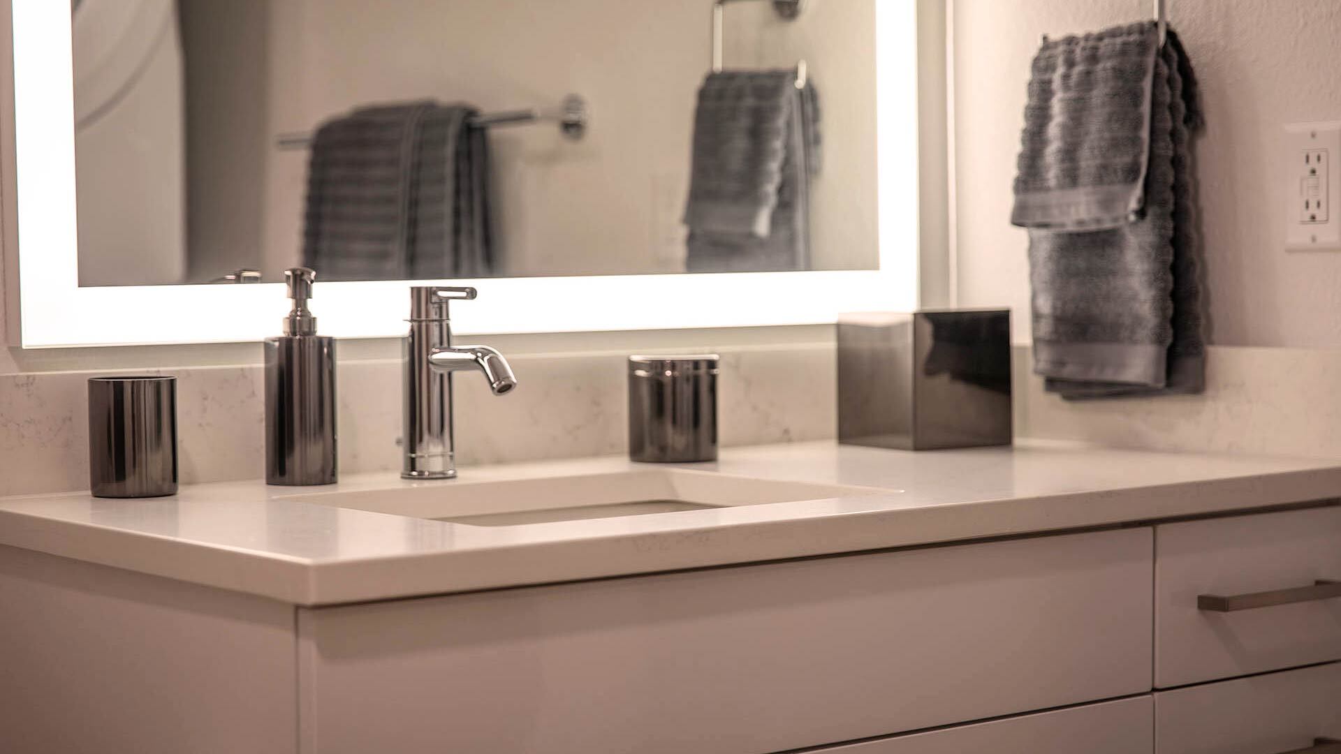 Goss B1 1br model bathroom view 1