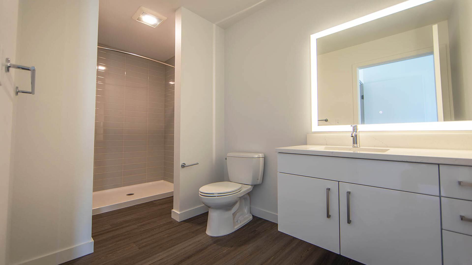 Goss D4 2br bathroom view 1