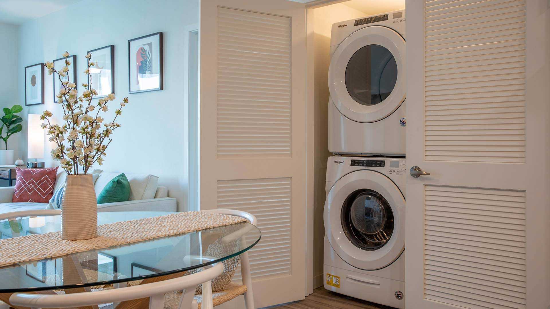 Upland b2 floorplan model laundry view 1