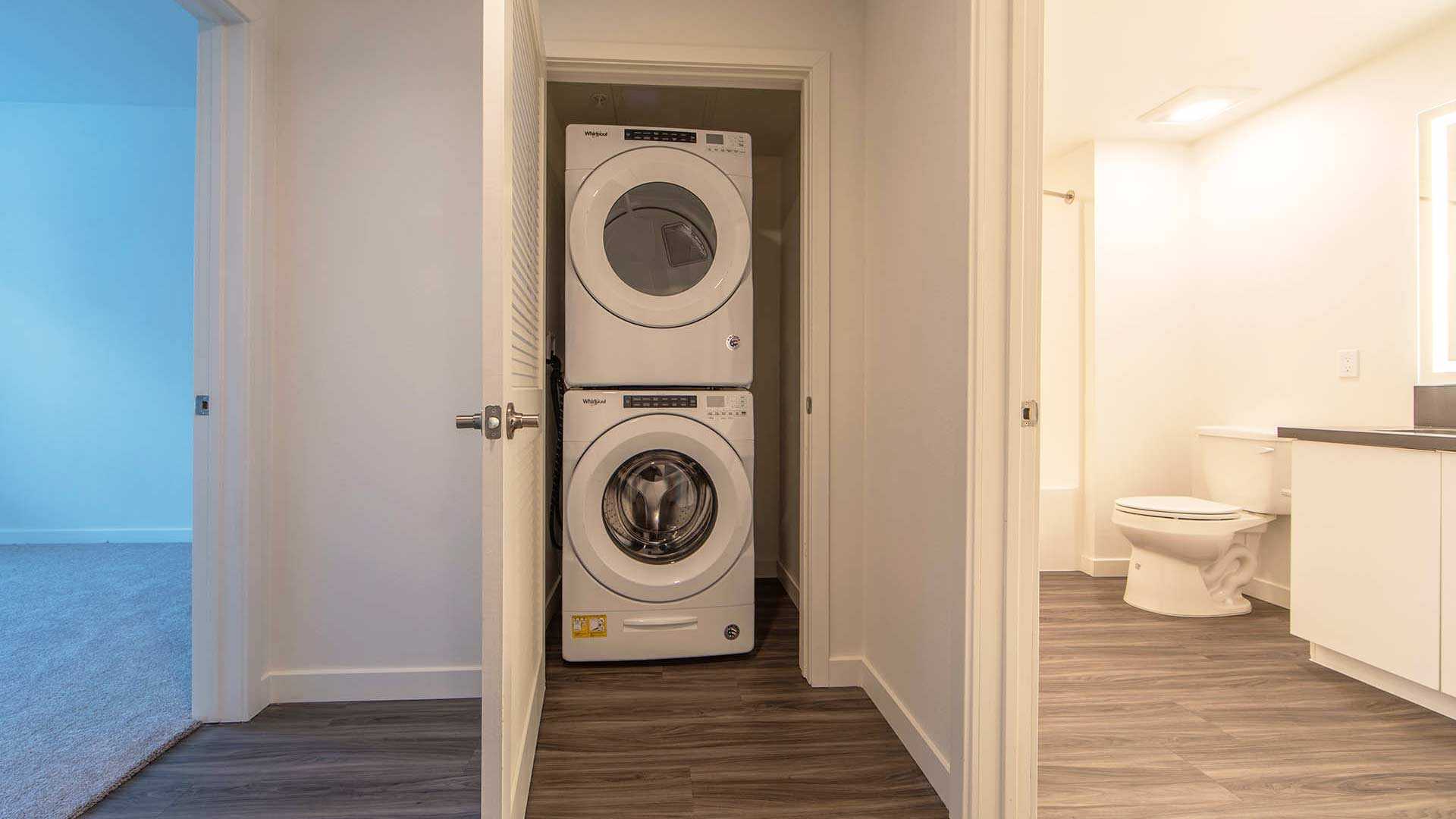 Upland c2 floorplan laundry bathroom view 1