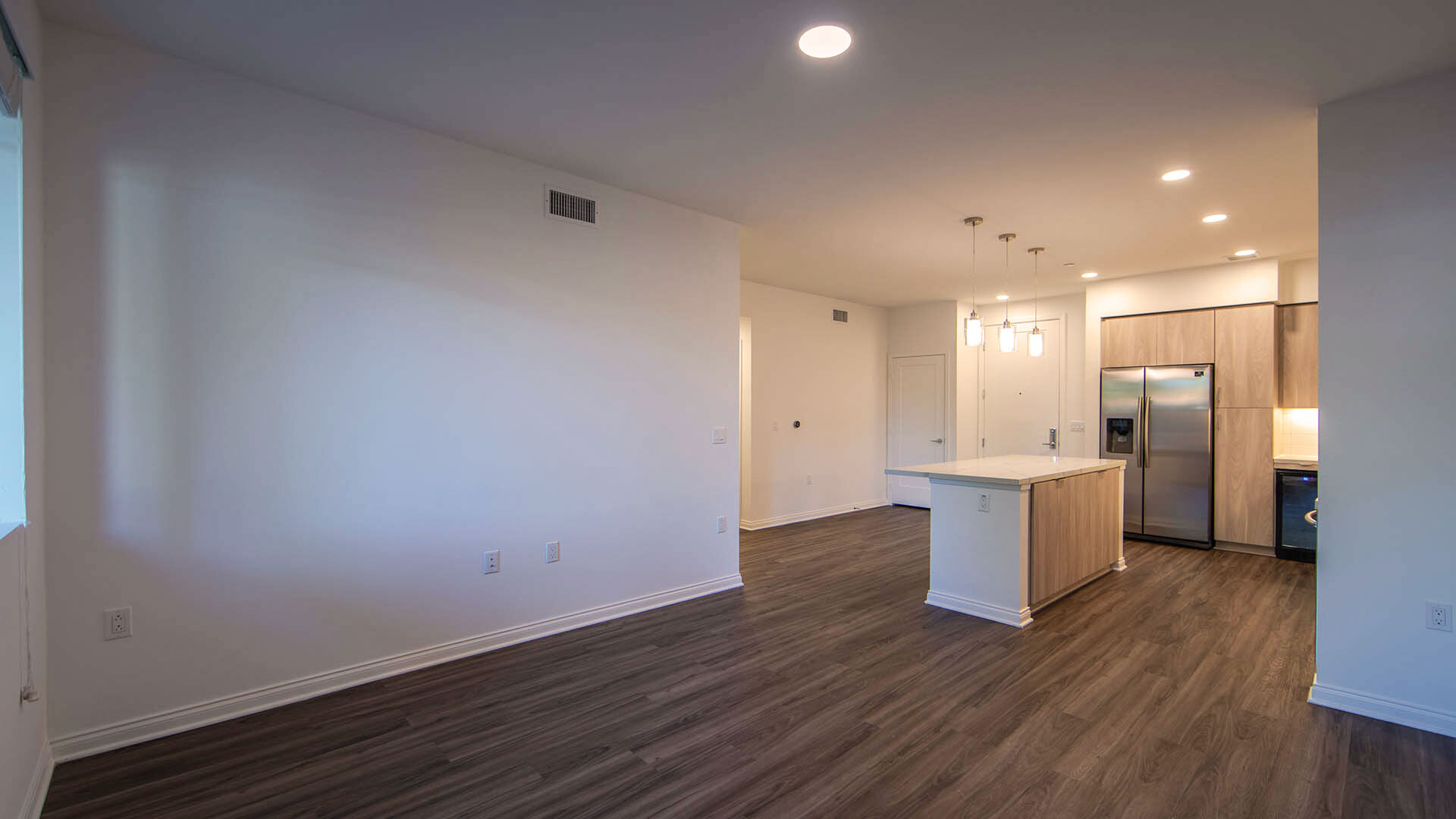 Vilara Select dining room