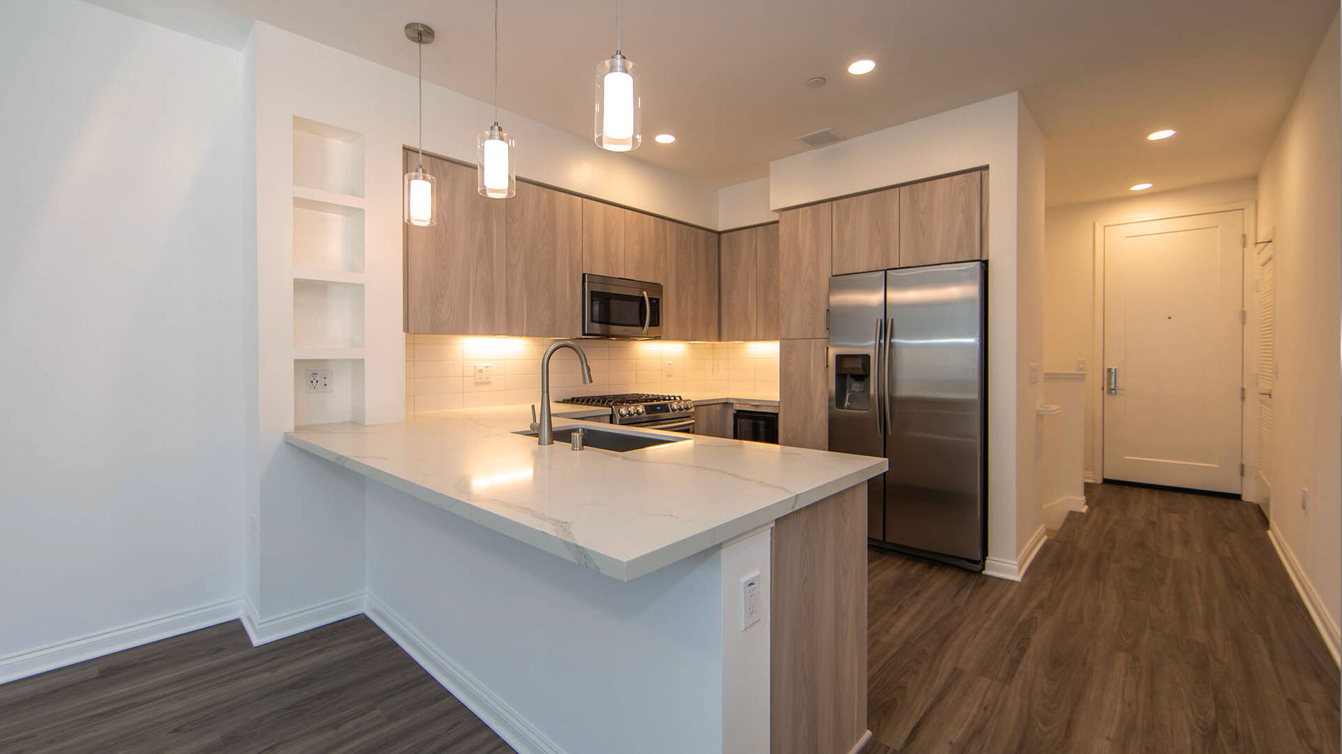 Vilara Uptown kitchen island view